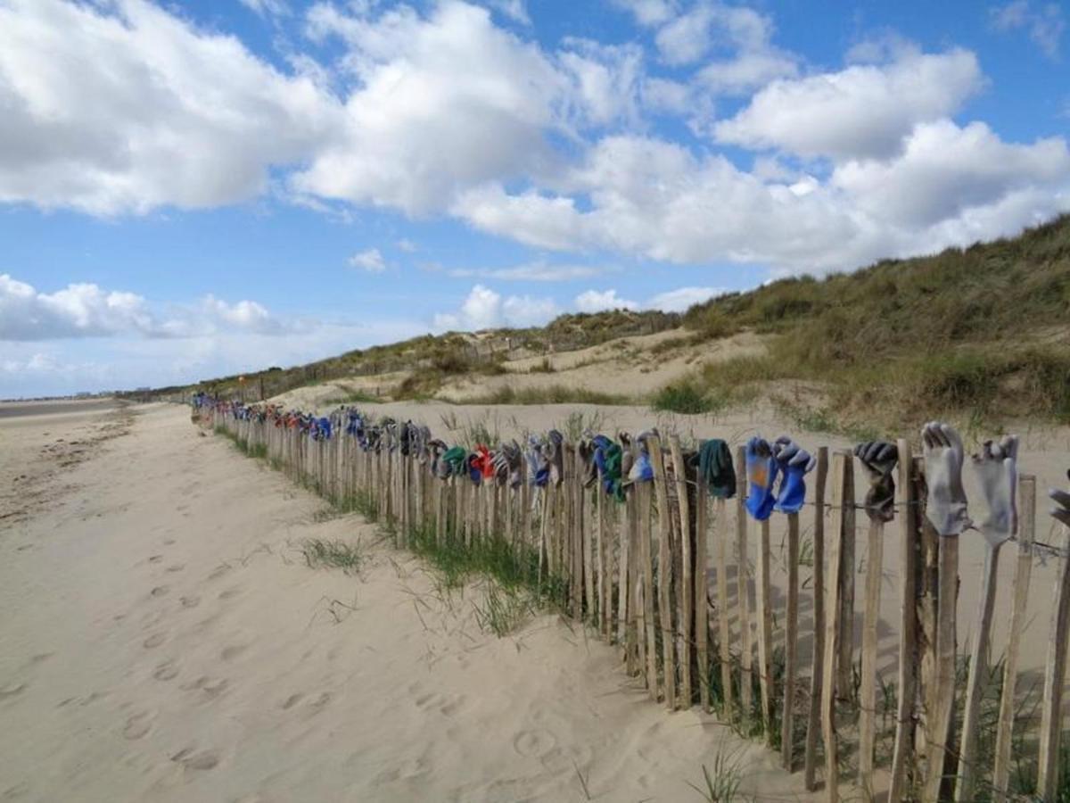 Beachfront Compact Coastal Crib, Direct Sea Views & Air Conditioning Littlestone-on-Sea 외부 사진